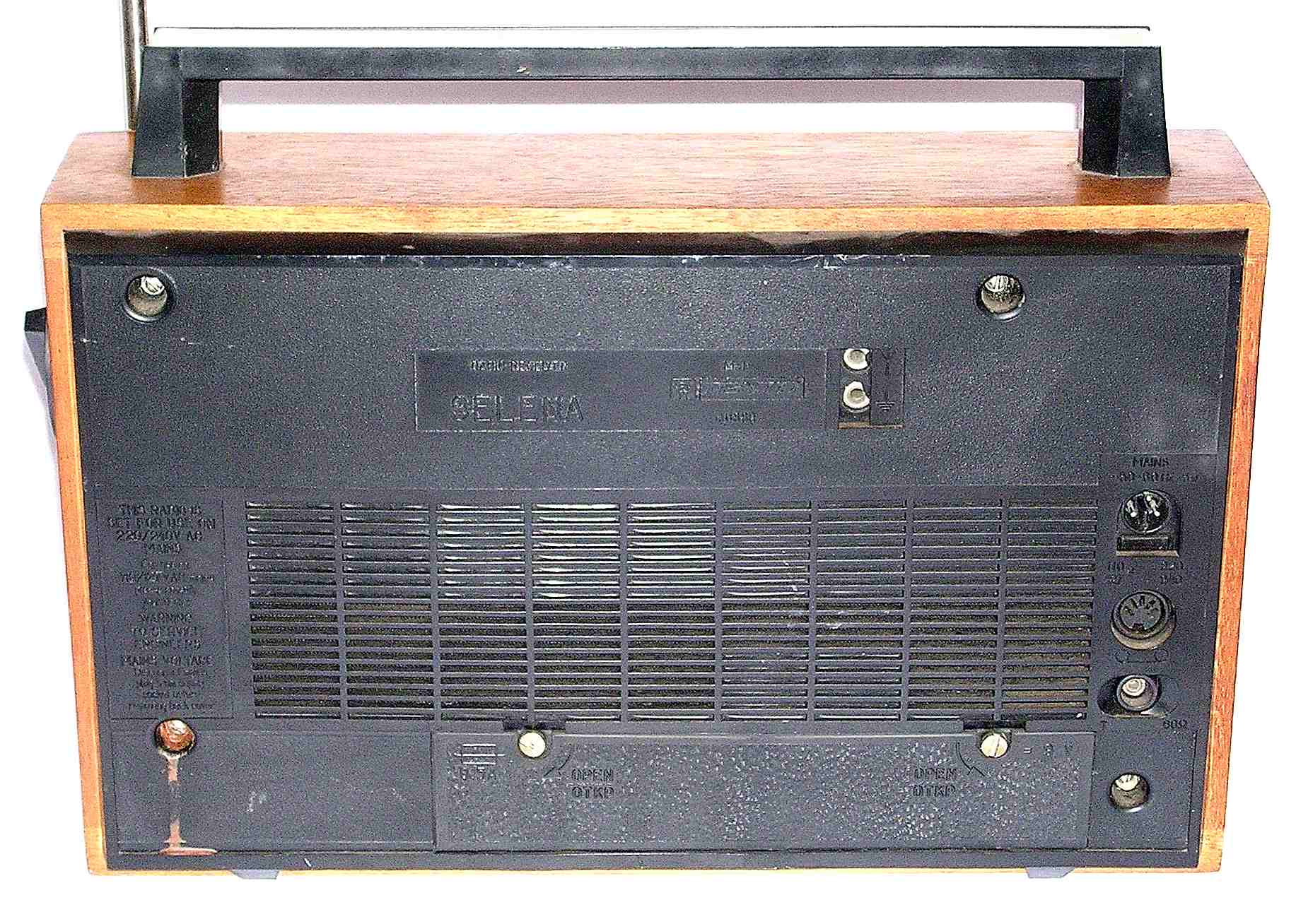 Staré rádio Selena B211 | Aukro